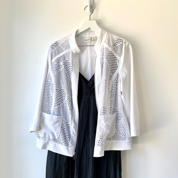 Chico's Tops - 🍍Chico’s Zenergy Lightweight Jacket